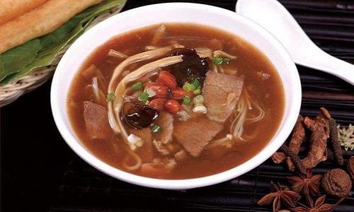 鄭州學(xué)胡辣湯早點培訓(xùn)哪里好