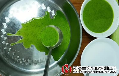 彩色涼皮培訓的制作過程_彩色涼皮料汁配方